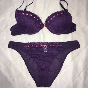 Matching Purple Lace Bra & Panty Set - 34A Lightly Lined ✨LIKE NEW